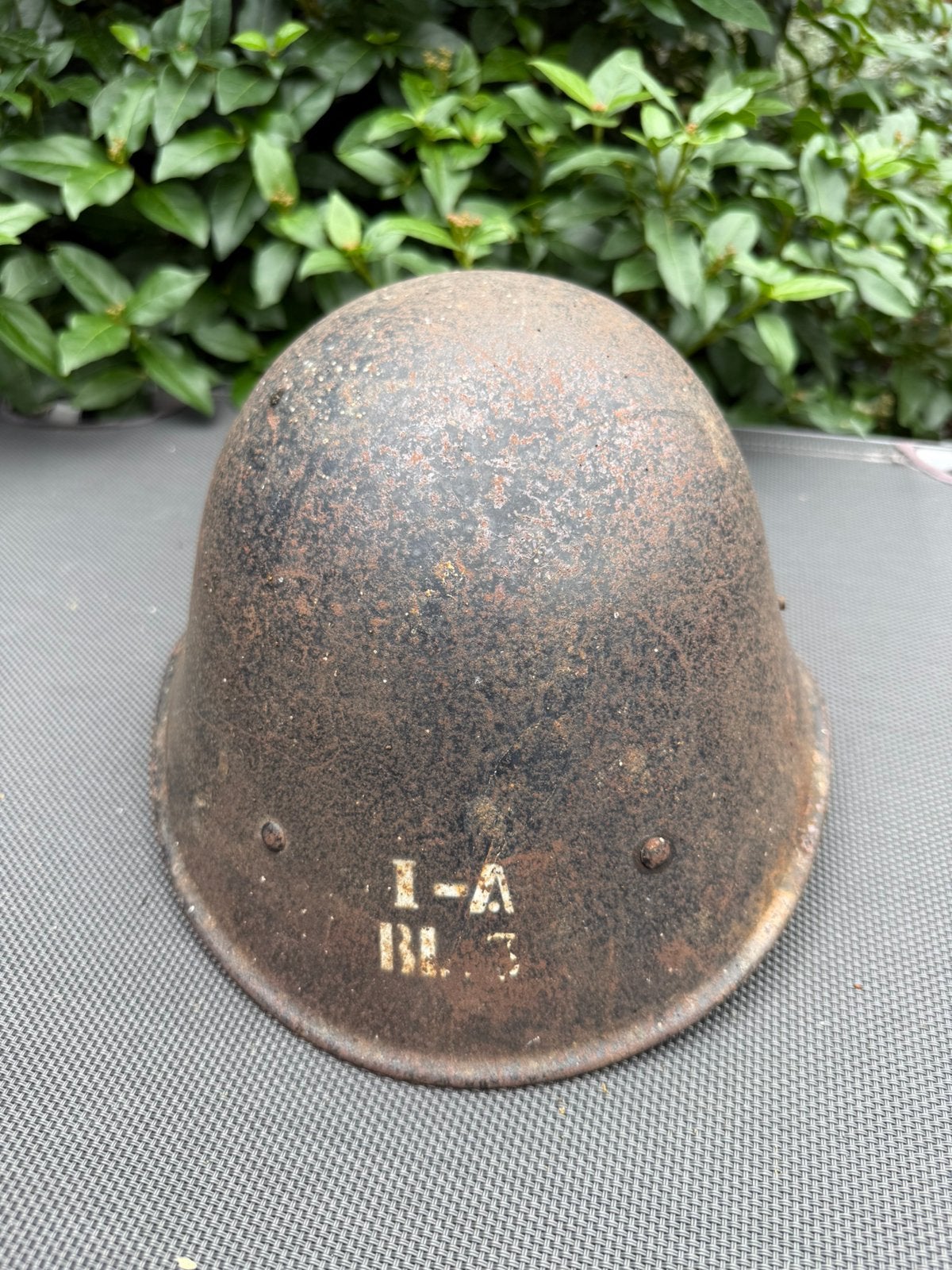 Originele Nederlandse M27/M34 Helm  (LBD) WOII, Verzenden, Nederland, Helm of Baret