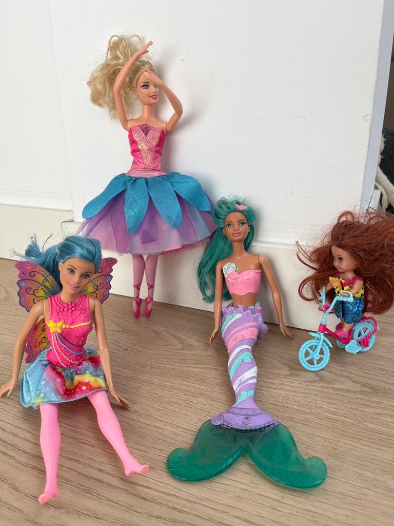 Barbie poppen set: ballerina, zeemeermin, elfje en peuter, Ophalen of Verzenden, Zo goed als nieuw, Barbie
