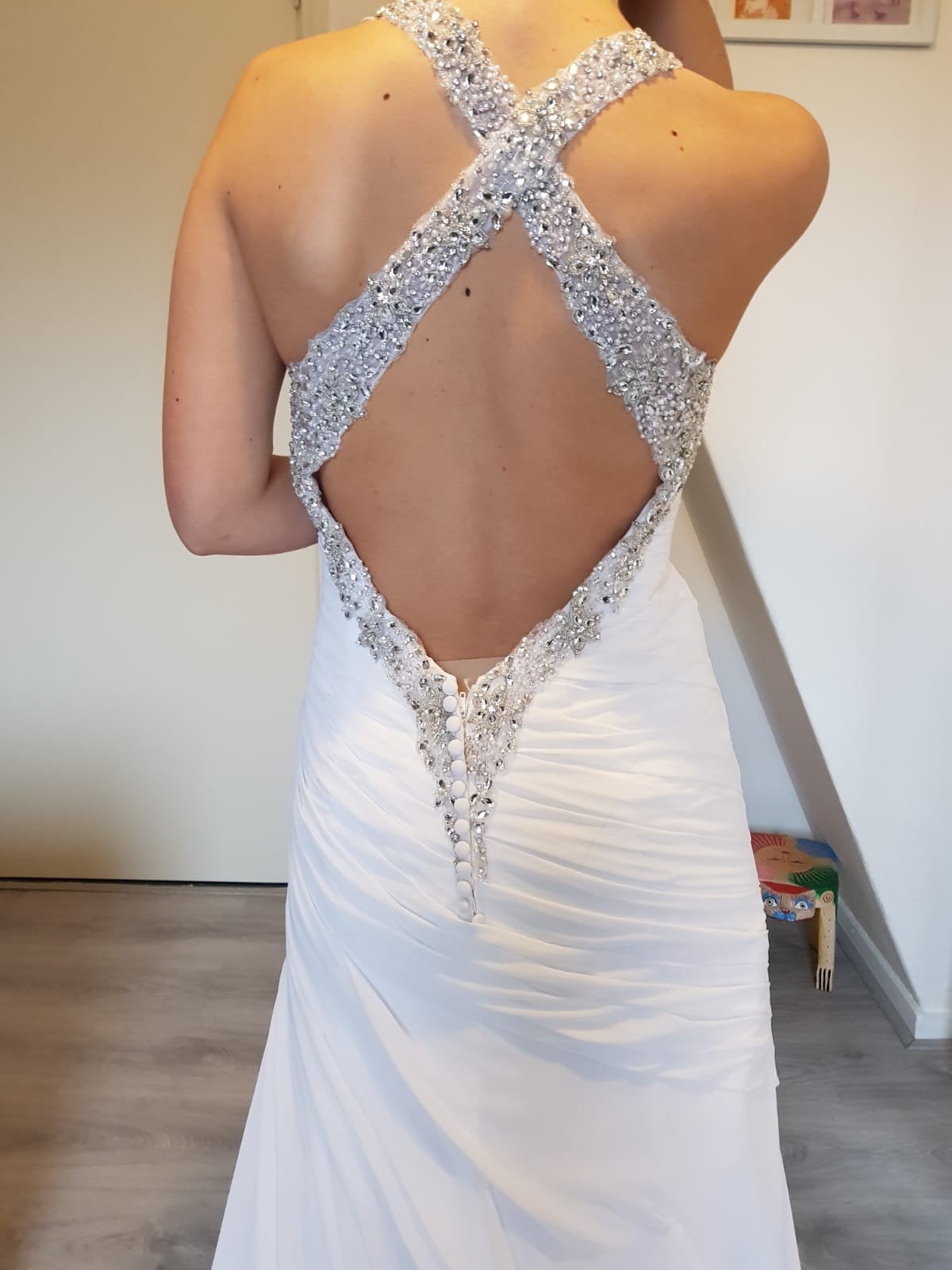 Prachtige trouwjurk met open rug en steentjes, Ophalen of Verzenden, Gedragen, Wit, Trouwjurk