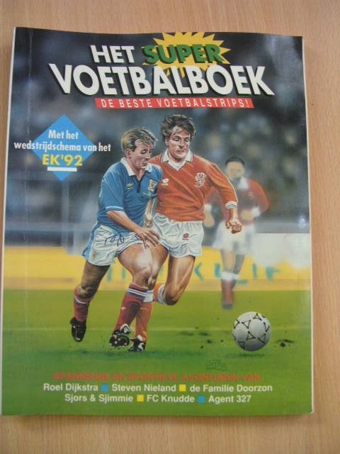 Het super voetbalboek, de beste voetbal strips, 1992, Boeken, Eén stripboek, Ophalen of Verzenden, Zo goed als nieuw