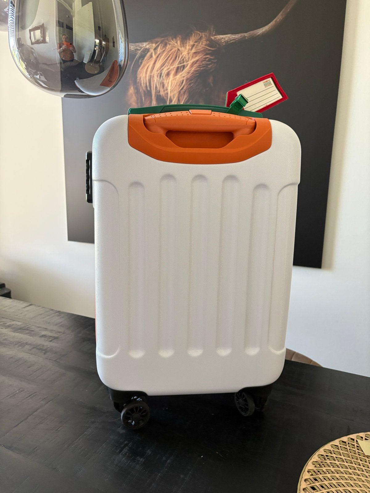 Witte koffer van postcodeloterij gloednieuwe, Ophalen, 40 tot 60 cm, 20 tot 30 cm, Wit