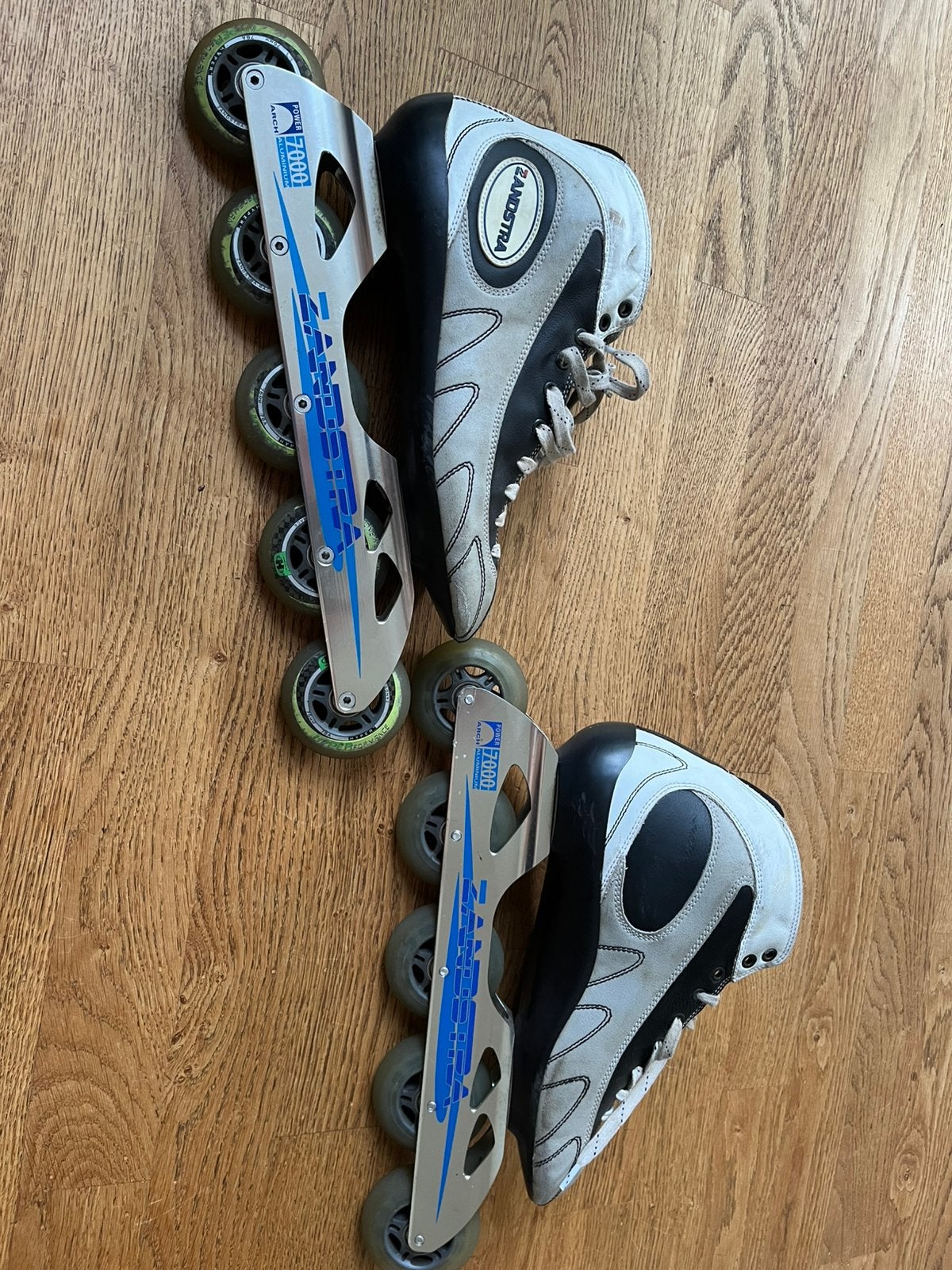 Zandstra Skeelers mt 43, Sport en Fitness, Verstelbaar, Inline skates 5 wielen, Dames, Zo goed als nieuw