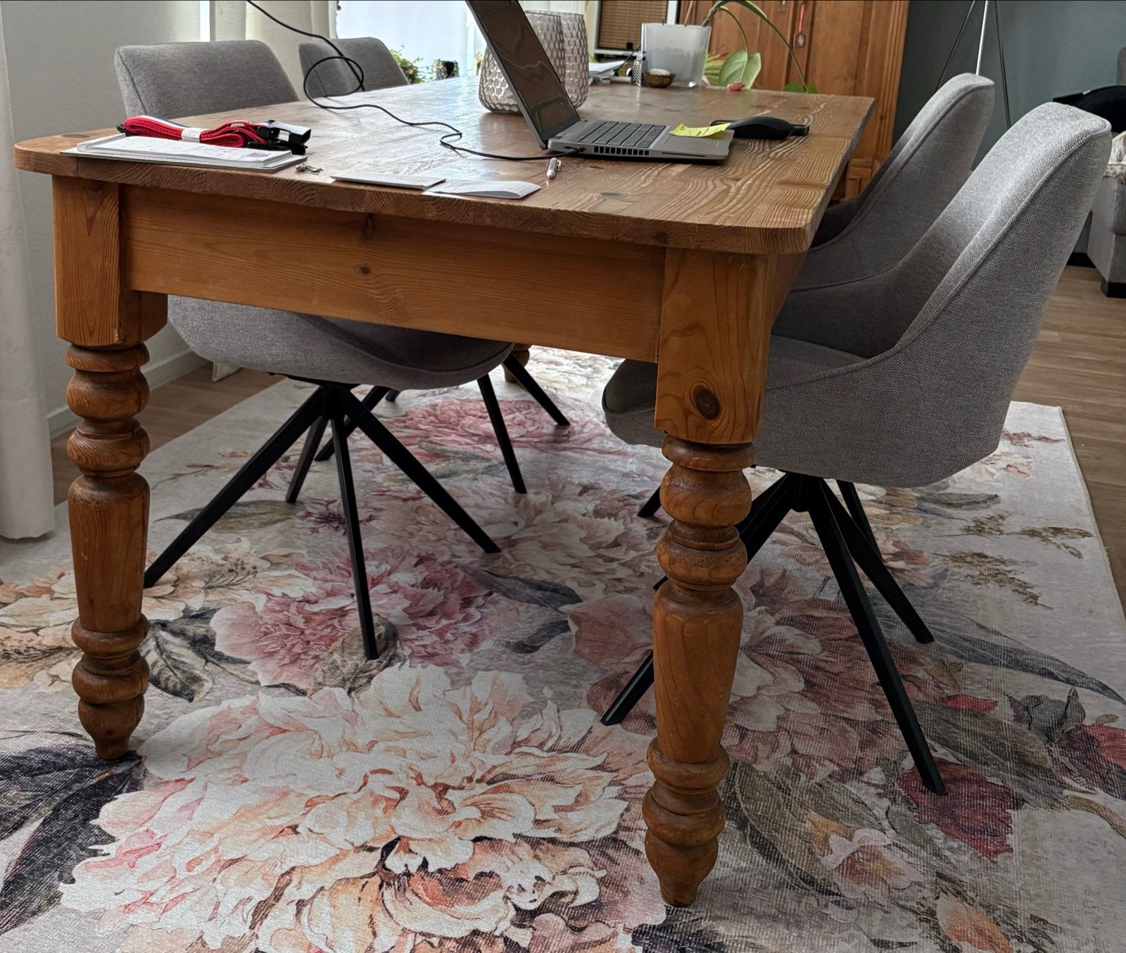 Bloemen vloerkleed - Fleur Multi (2 jaar oud), Ophalen, Beige, 150 tot 200 cm, 200 cm of meer