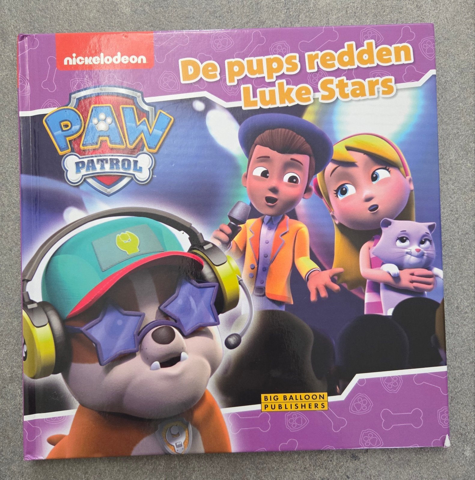 Paw patrol voorleesboek, Ophalen