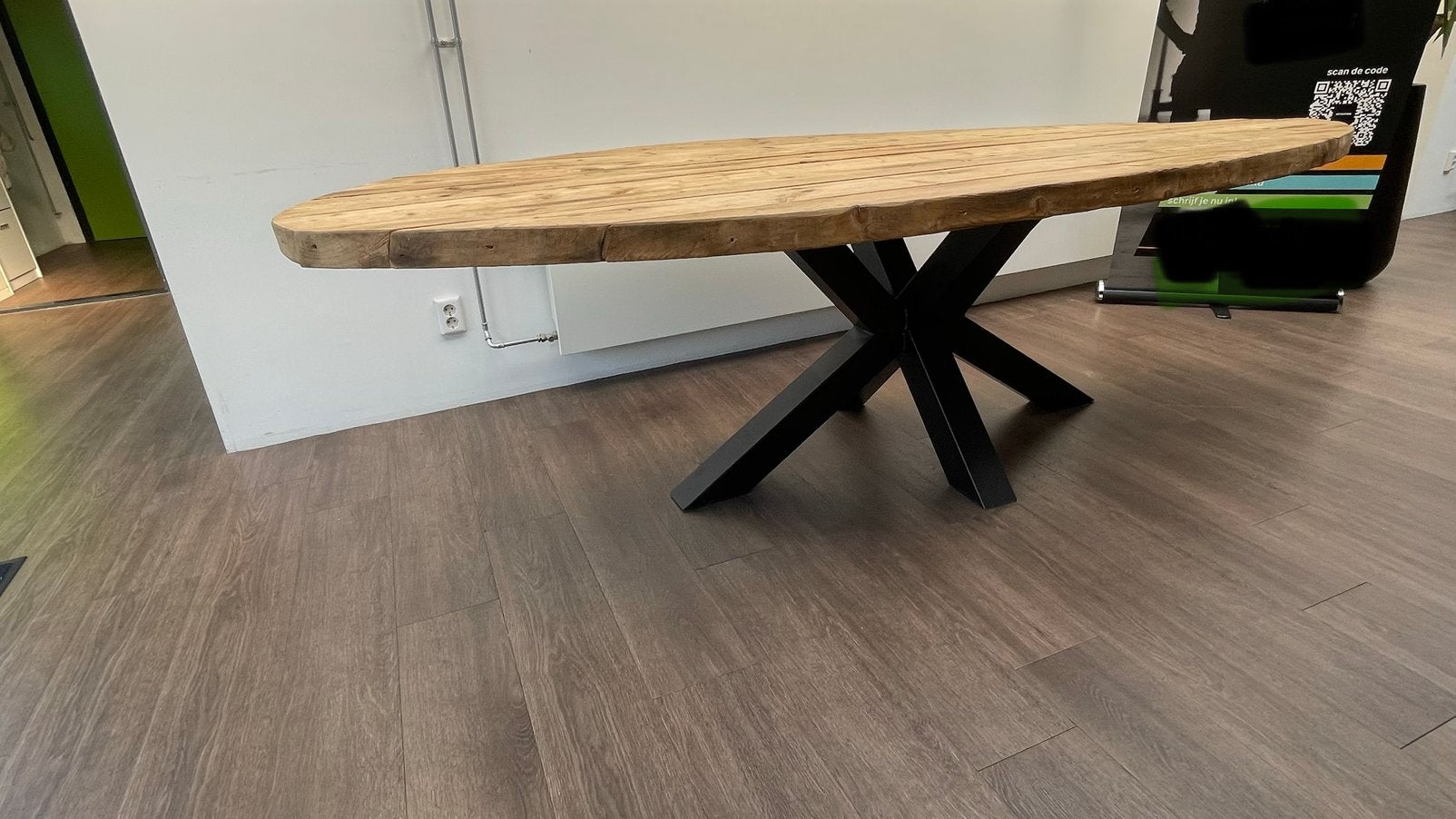 Houten eettafel ovaal, Huis en Inrichting, Ophalen, 100 tot 150 cm, Eikenhout, 200 cm of meer