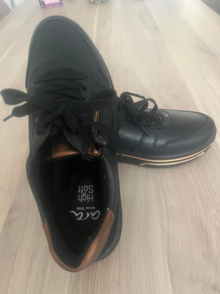 Ara sneakers, Ophalen of Verzenden, Zo goed als nieuw