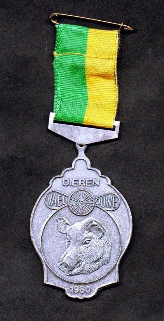 Medaille Dieren Gelderland RTC Veluwerijders Gazelle 1980., Ophalen of Verzenden, Zo goed als nieuw