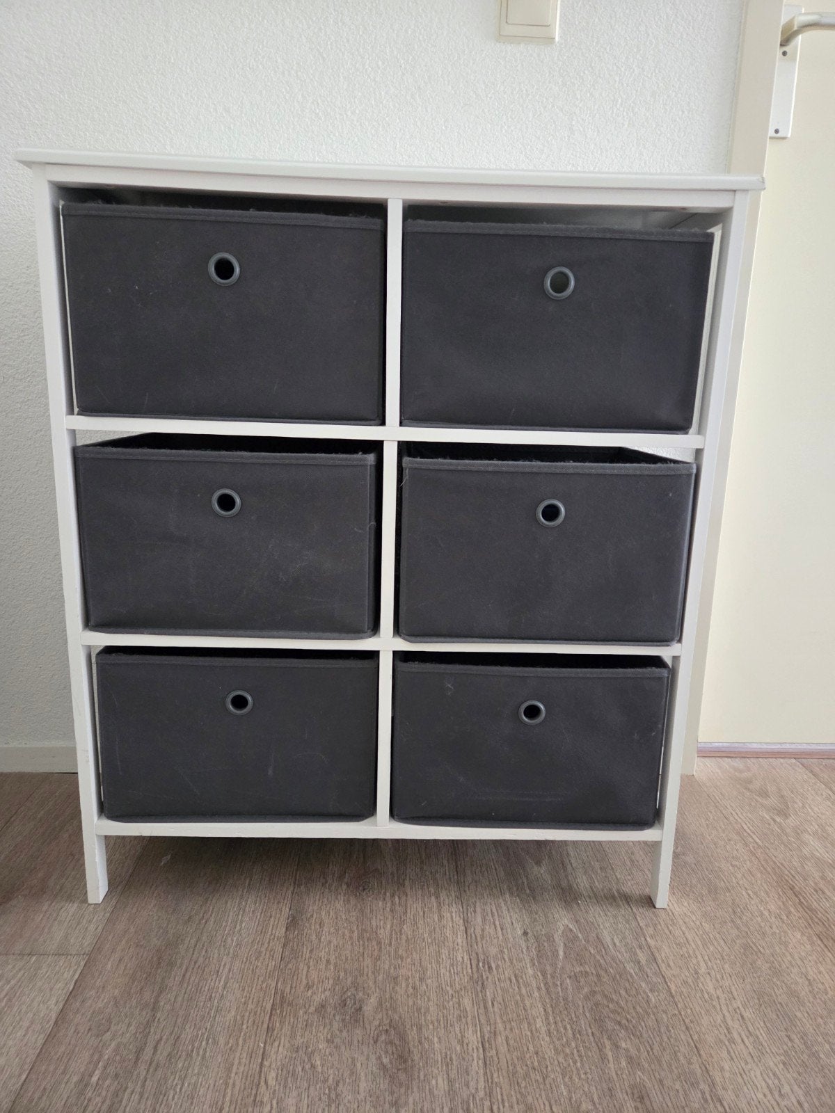 Witte kast met 6 stoffen opbergmanden, Huis en Inrichting, Kasten | Ladekasten, Ophalen, Gebruikt, Overige materialen, 5 laden of meer