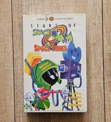 Space Jam: Space Tunes VHS - Incl. Hit 'Em High Hiphop Clip!, Alle leeftijden, Ophalen of Verzenden, Zo goed als nieuw, Overige genres