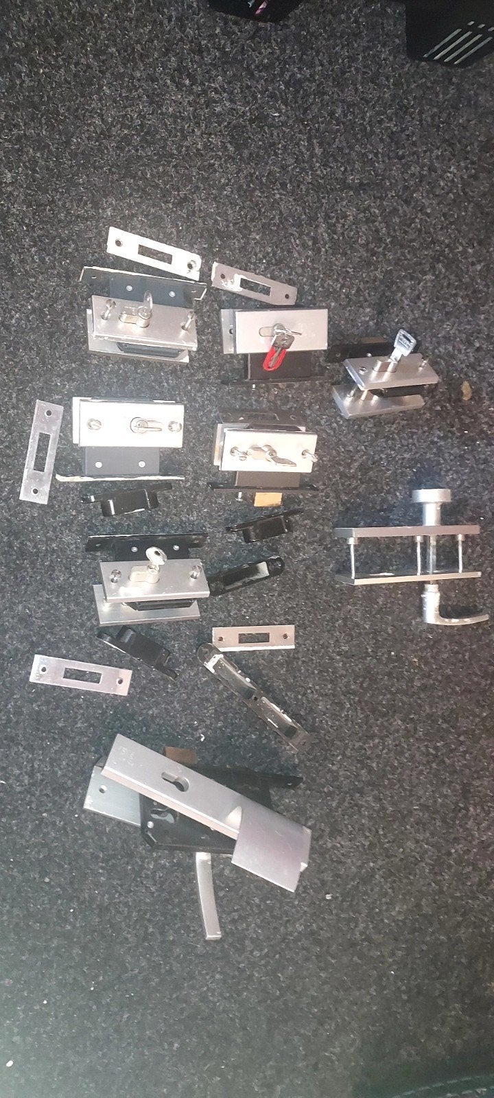 veiligheidsbeslag, Ophalen of Verzenden, Gebruikt, Overige materialen, Klink of Kruk