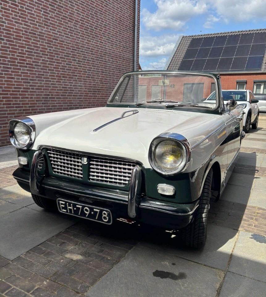 Triumph Herald 1.1 1965 Groen, Voorwielaandrijving, Cabriolet, Handgeschakeld, Particulier