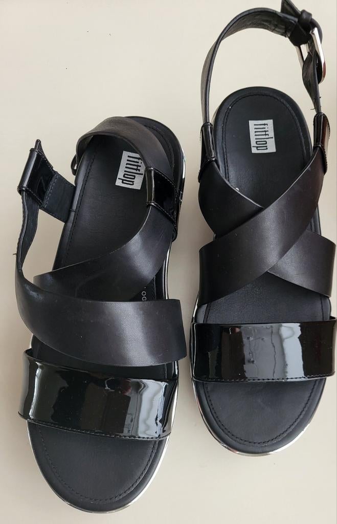 Fitflop Pilar met plateauzool, zwart, maat 38, Ophalen of Verzenden, Nieuw, Zwart, Sandalen of Muiltjes