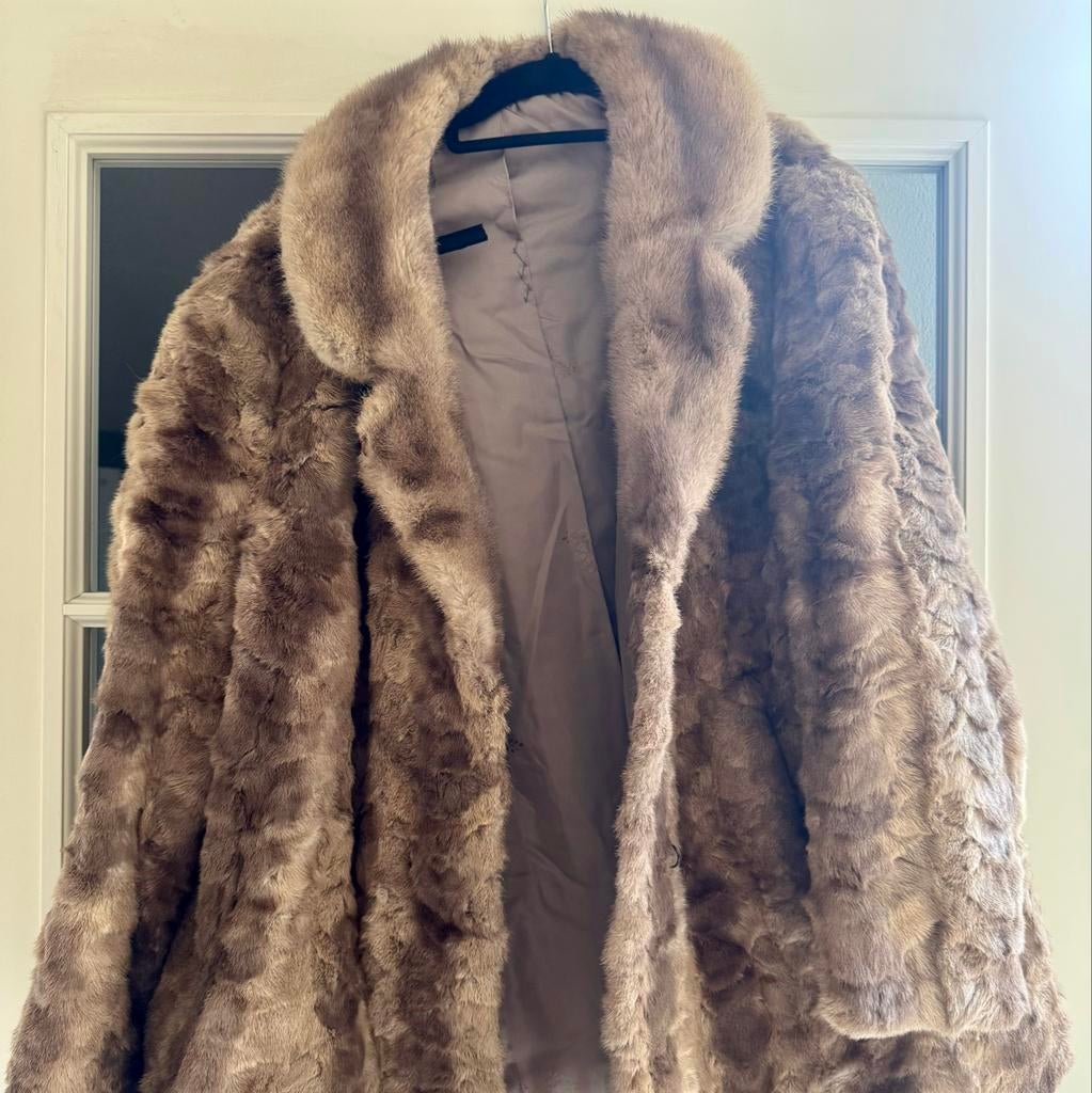 Luxe bontjas nerts, Kleding | Dames, Ophalen of Verzenden, Gedragen, Maat 38/40 (M), Bruin