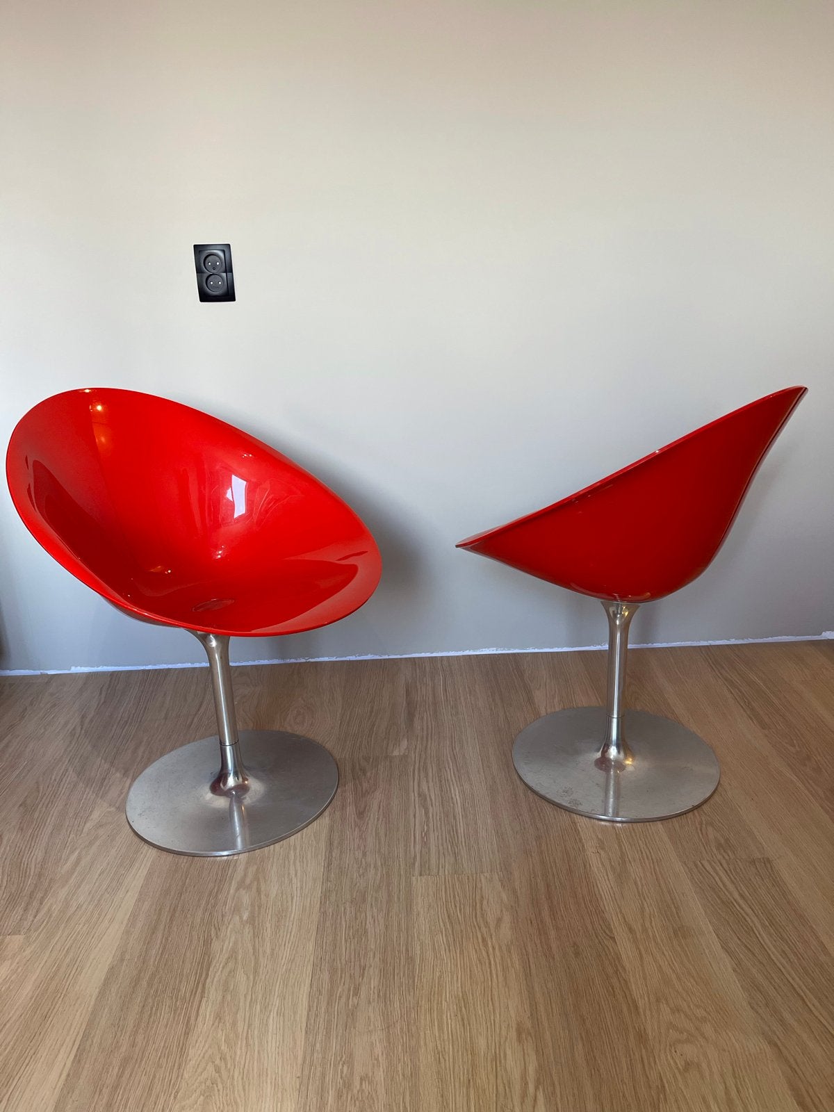 Set van 2 Kartell Eros stoelen van Philippe Starck, Huis en Inrichting, Stoelen, Zo goed als nieuw, Twee, Kunststof, Rood, Ophalen