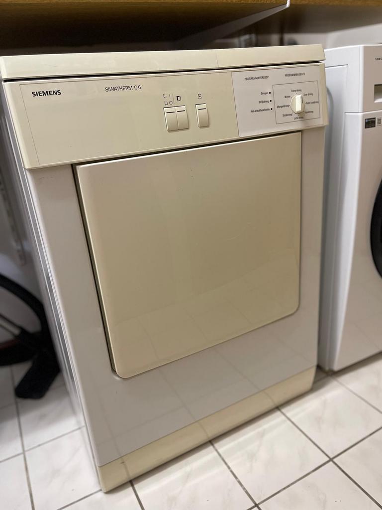 Goedwerkende Siemens Siwatherm C6 droger, Witgoed en Apparatuur, Ophalen, Gebruikt, Luchtafvoer, 4 tot 6 kg