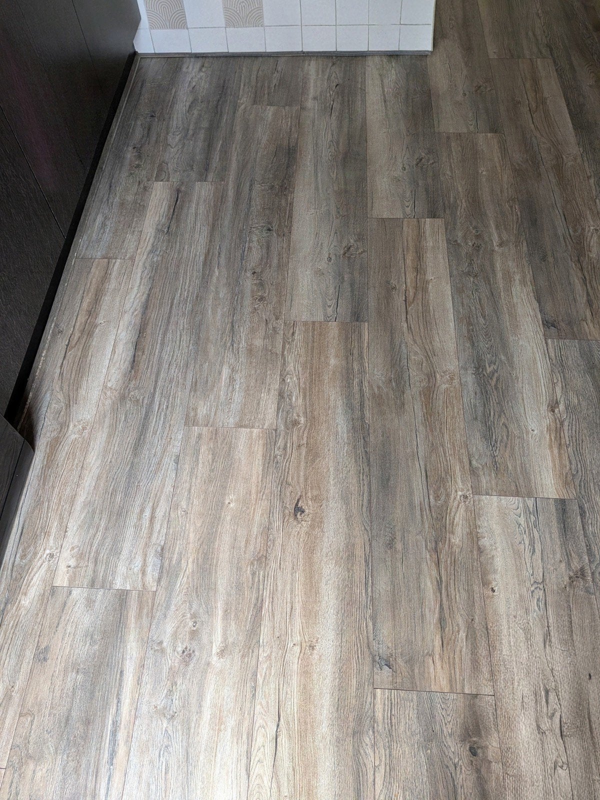 Gratis vloer, ca. 39m2, zelf verwijderen, Gebruikt, Grijs, Ophalen of Verzenden, 25 tot 50 m²