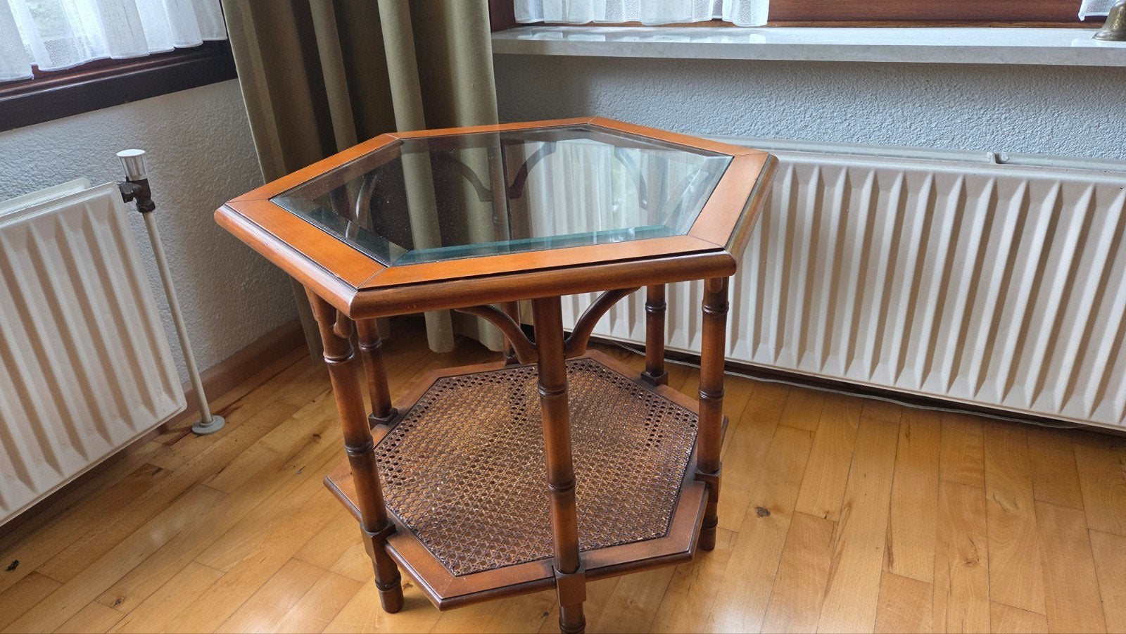 Bijzettafel, Huis en Inrichting, Tafels | Bijzettafels, Ophalen, Rond, Minder dan 55 cm, 45 tot 60 cm