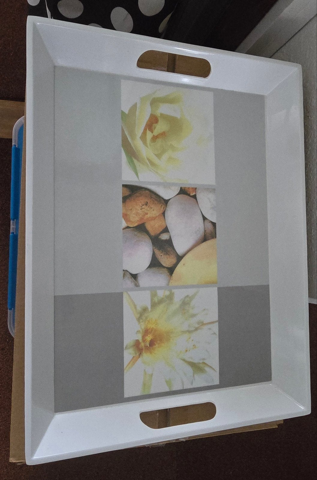 Dienblad met handvatten en decoratieve print, Kunststof, Met opstaande rand, Ophalen of Verzenden, Zo goed als nieuw