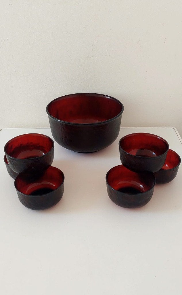 Vintage Arcoroc Sierra Ruby Red Jaren '70/'80 schaal kom, Eu, Overige merken, Eu, Ophalen of Verzenden