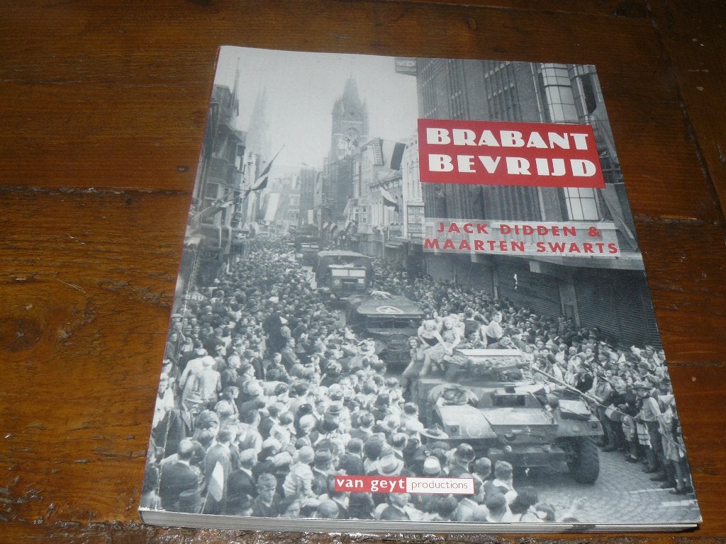 Brabant bevrijd (fotoboek 1944, Nederland wo2), Boeken, Tweede Wereldoorlog, Ophalen of Verzenden, Zo goed als nieuw, Algemeen