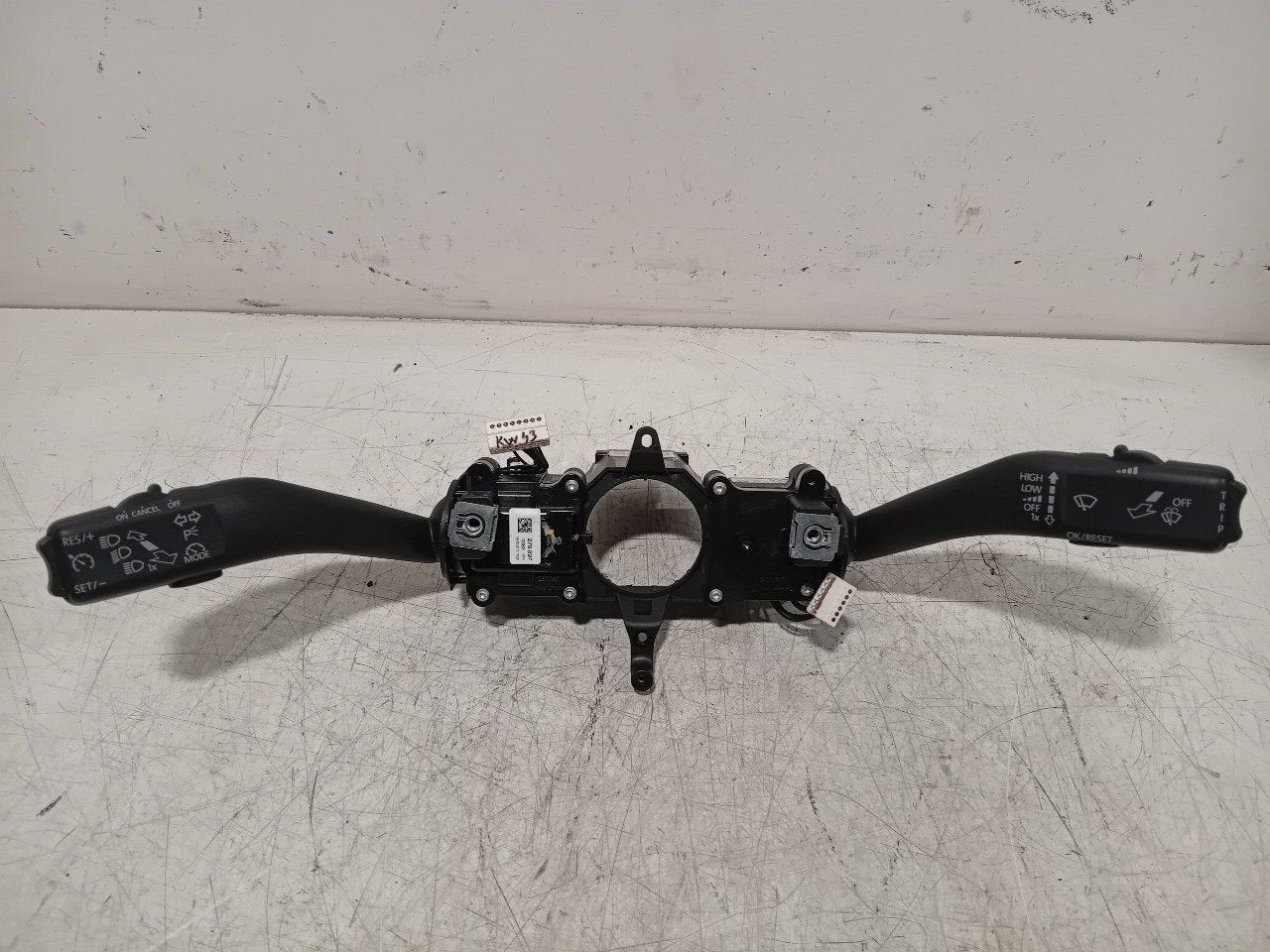 Combischakelaar Volkswagen Caddy, Onderdelen@venauto.nl, Van der Ven Autorecycling B.V., Gebruikt, Ettenseweg 76, 4706 PB Roosendaal, The Netherlands