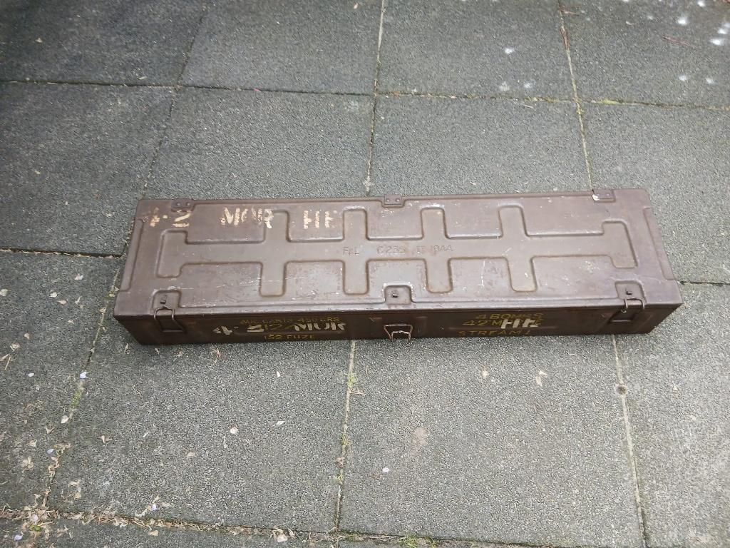 WW2 Engelse minutie kist 1944, Ophalen, Engeland, Kist of Geocache