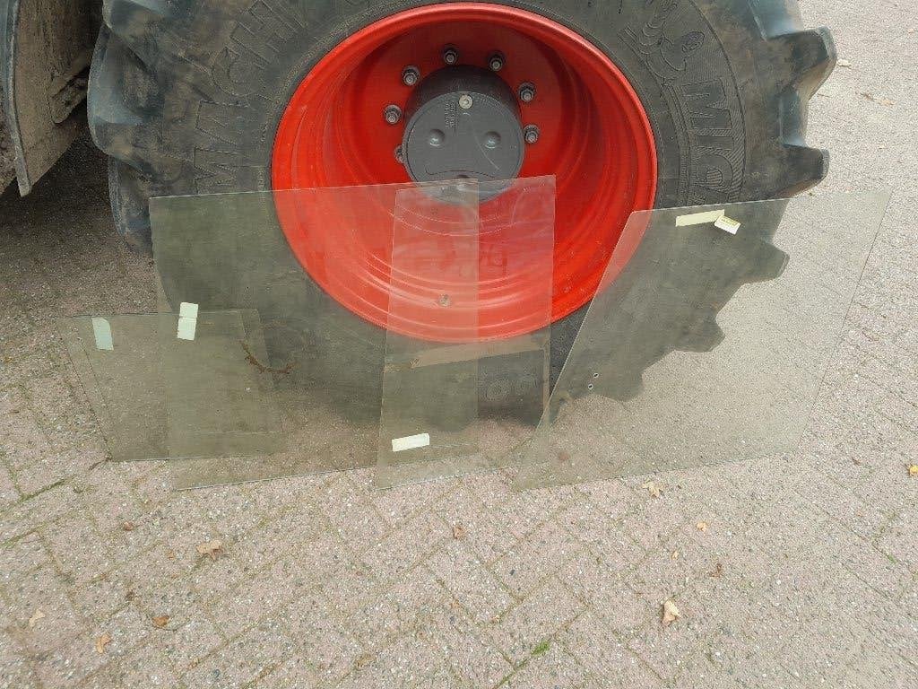 Fendt 600 ruiten, Ophalen, Nieuw