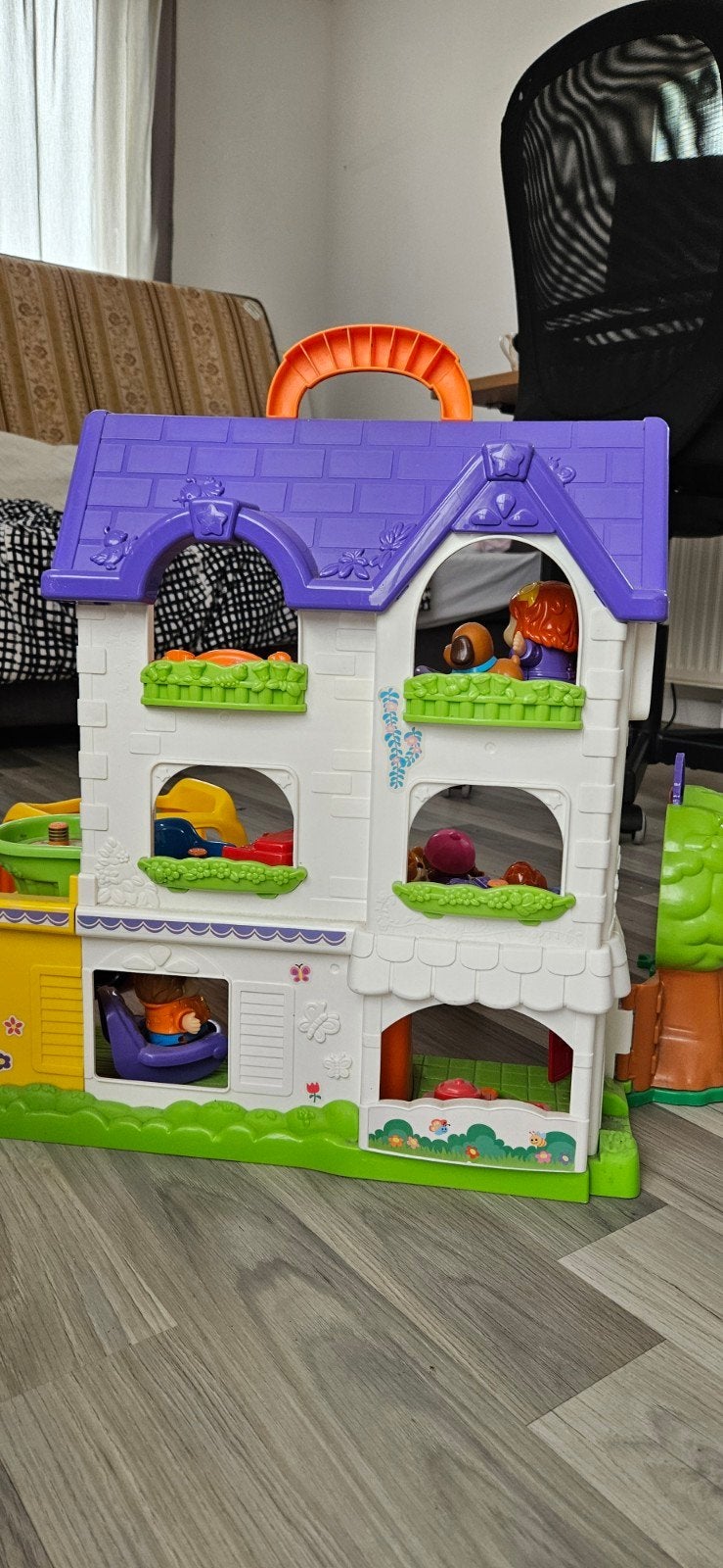 Vtech speelhuisje met vrolijke vriendjes en schoolbus, Ophalen