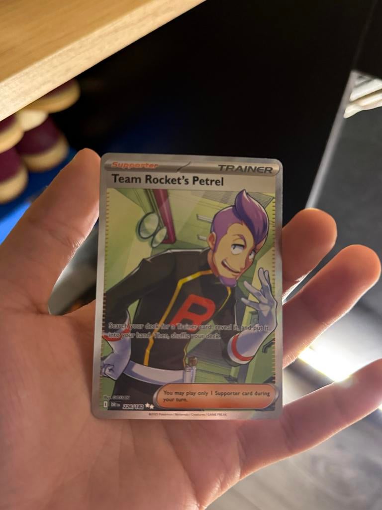 Team Rocket's Petrel, Ophalen of Verzenden, Nieuw, Losse kaart, Foil