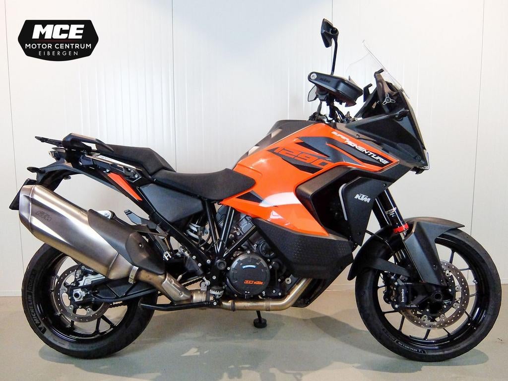 KTM 1290 SUPER ADVENTURE S (bj 2022), Motoren, 2 cilinders, KTM, Motorrijbewijs A, Bedrijf