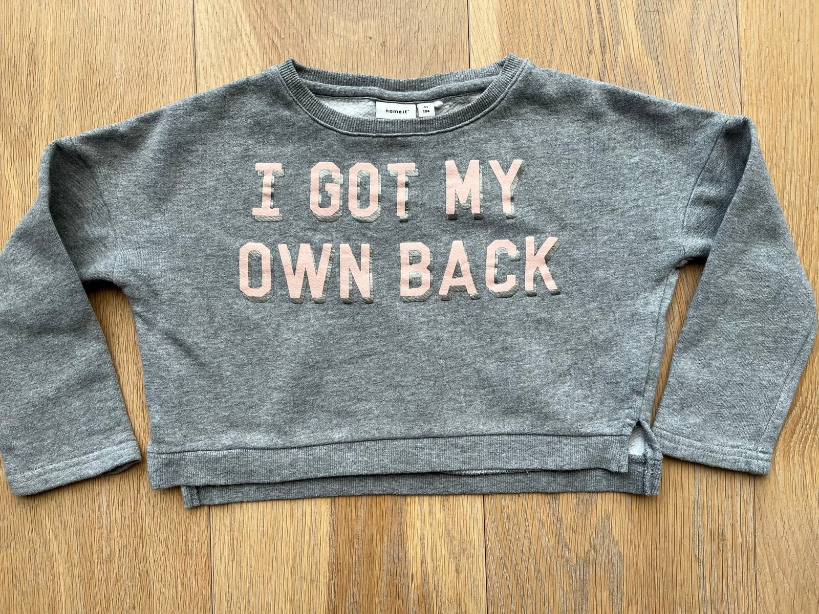 Crop trui sweater Name It mt 104 als nieuw!, Kinderen en Baby's, Kinderkleding | Maat 104, Ophalen of Verzenden, Zo goed als nieuw