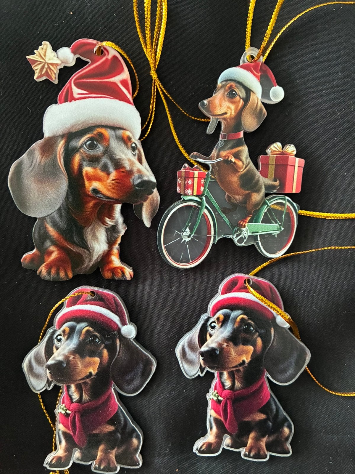 Teckel kerstmuts kerstboom hangers 4 stuks Nieuw, Ophalen of Verzenden, Nieuw