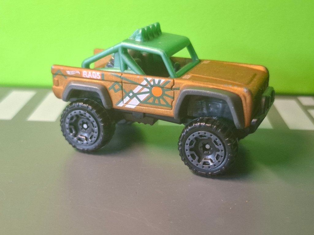 Hotwheels - Custom Ford Bronco [goud] 1/60, Ophalen of Verzenden, Gebruikt, Auto