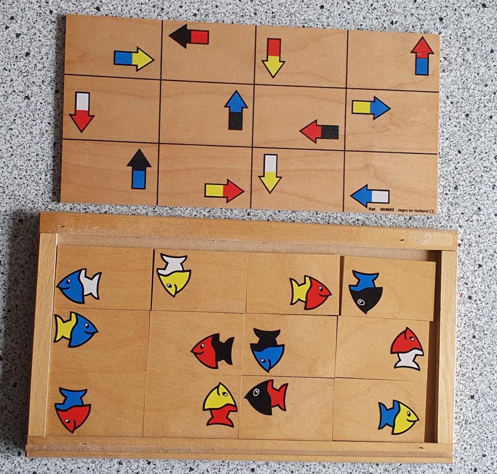 Houten kleuren en richtingen spel Educatief, Ophalen of Verzenden, Zo goed als nieuw, Puzzelen