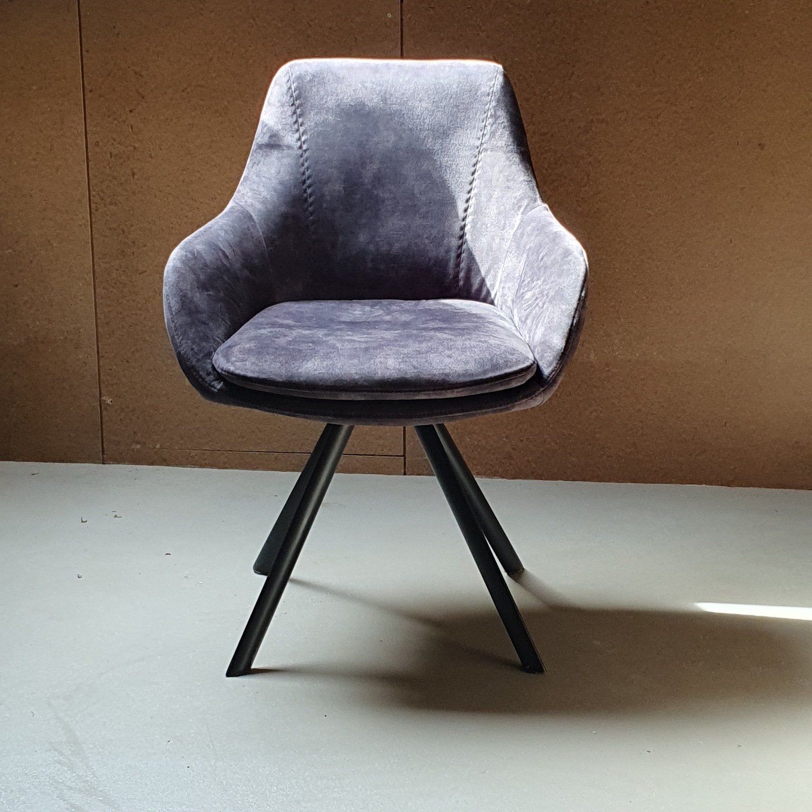 zes zeer nette eethoekstoelen, Ophalen, Zo goed als nieuw, Grijs, Vijf, Zes of meer stoelen
