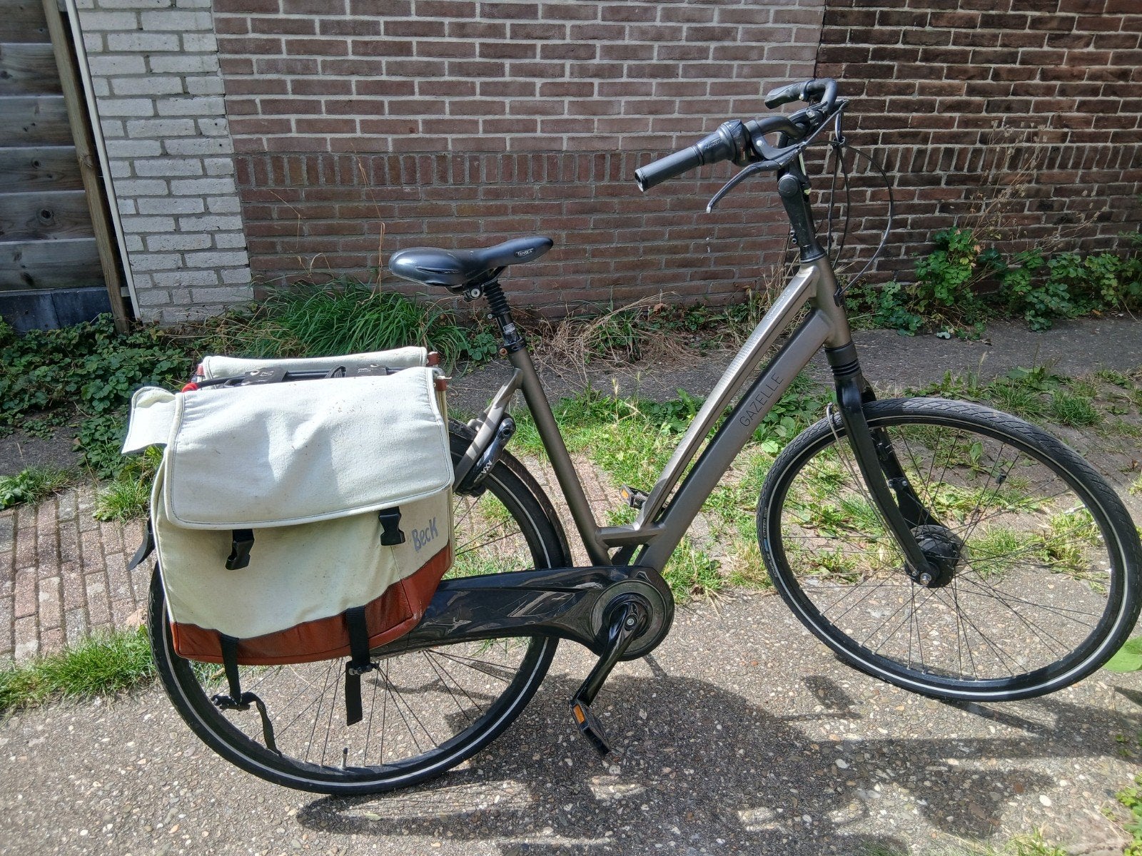 Gazelle Chamonix 7, Fietsen en Brommers, Fietsen | Dames | Damesfietsen, Ophalen, Versnellingen, Schijfrem, Gazelle