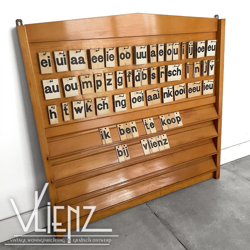 Vintage, brocante houten letterbord school letters, Ophalen, Huis en Inrichting