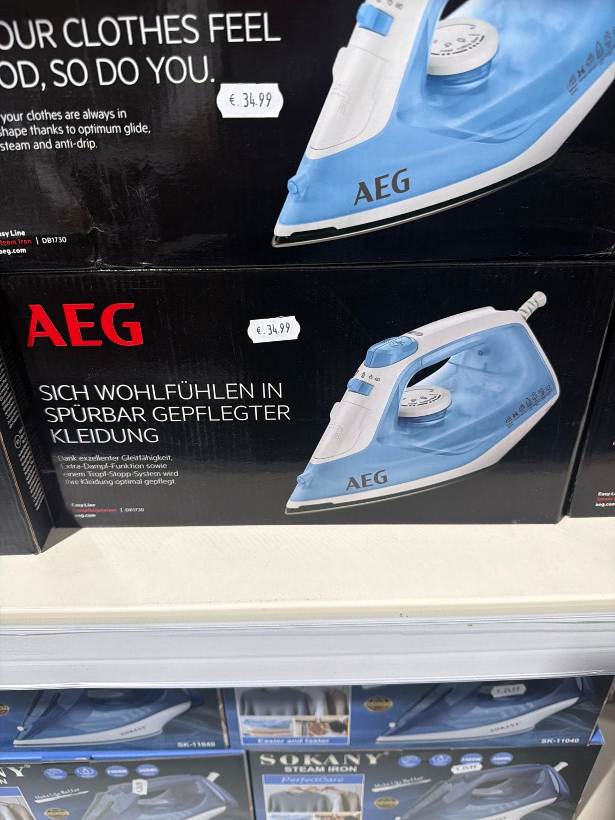 AEG Strijkijzer DB1730 - Nieuw in doos, Ophalen of Verzenden, Nieuw, Strijkijzer met snoer