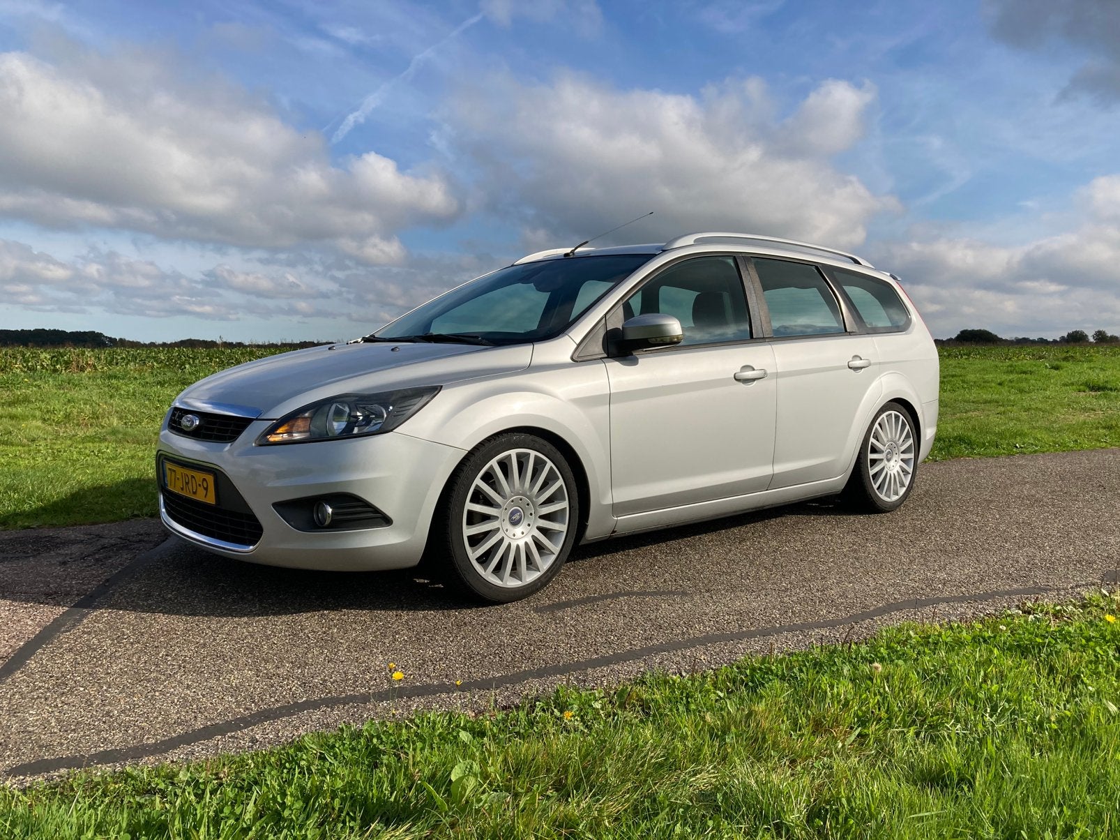Ford Focus 1.8 92KW Wagon 2009 Grijs, Auto's, 125 pk, 4 cilinders, Particulier, 57 €/maand