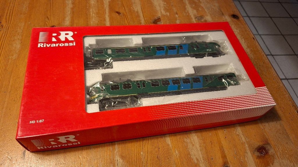 Rivarossi HR2439 Mat'46 (AC), Hobby en Vrije tijd, Modeltreinen | H0, Overige merken, Wisselstroom, Treinset, Ophalen of Verzenden