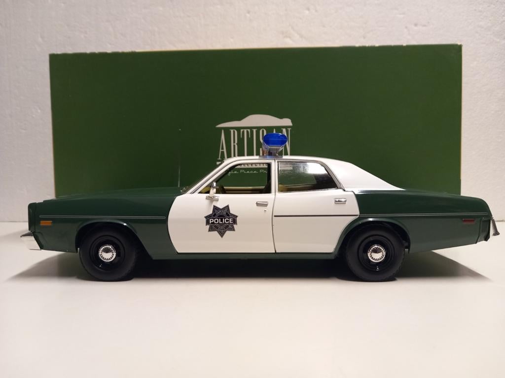 Plymouth Fury 1975 Police car Greenlight 1:18 KRD, Ophalen of Verzenden, Zo goed als nieuw, Auto, Overige merken