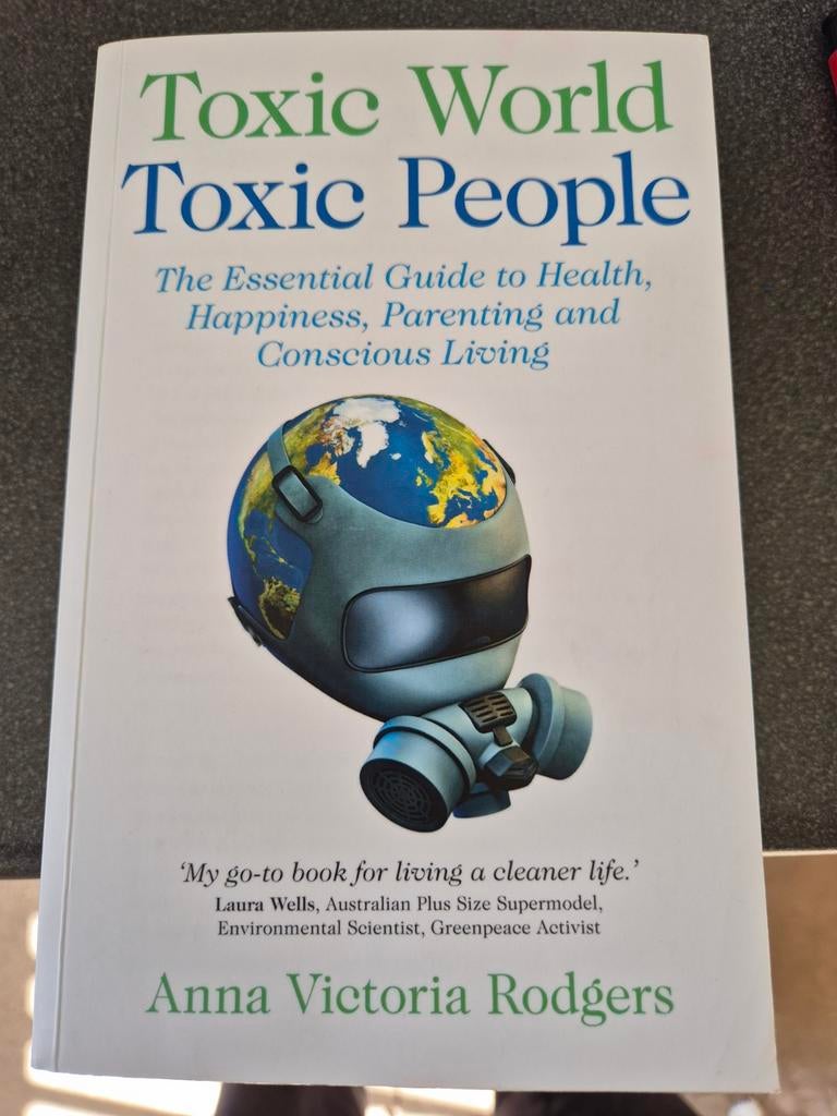 Toxic World Toxic People: Gids voor Gezond Leven, Boeken, Ophalen of Verzenden, Gelezen, Gezondheid en Conditie, Anna Victoria Rodgers