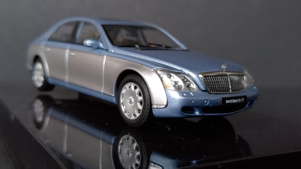 Mercedes Benz Maybach 62 1:43 Autoart Pol, Overige merken, Auto, Verzenden, .