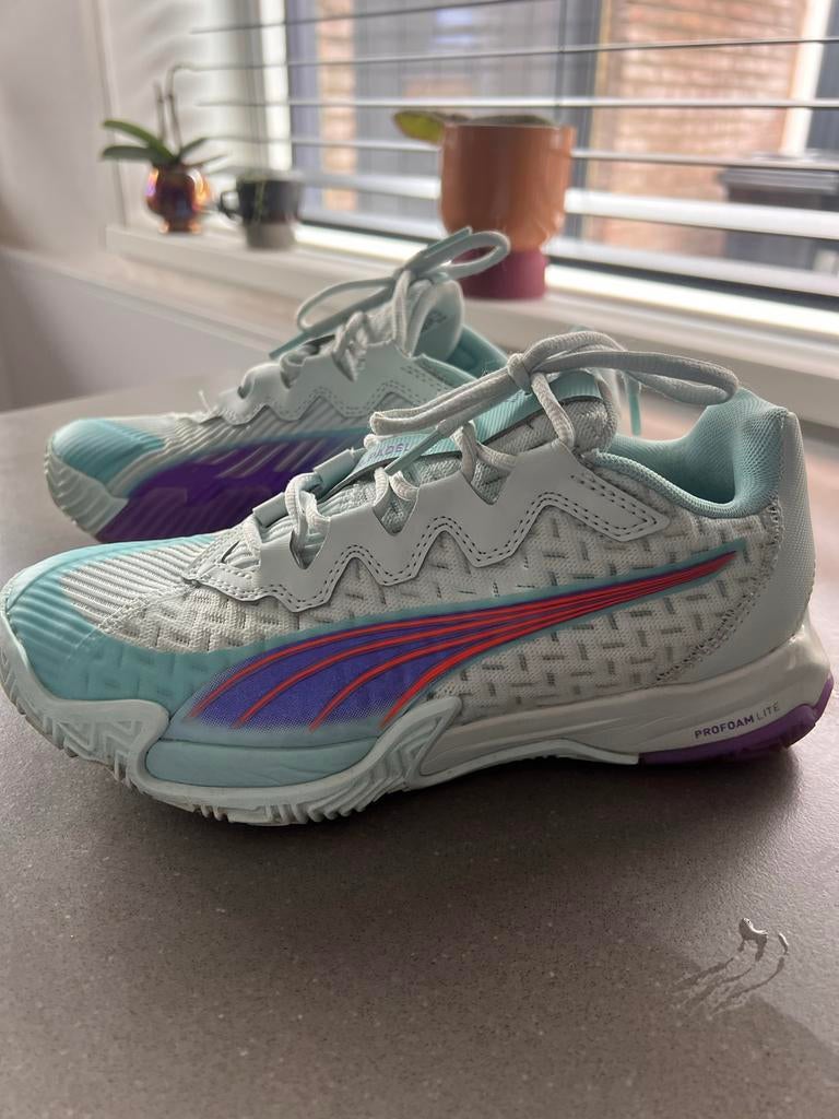 Puma padelschoenen - Zo goed als nieuw, Ophalen of Verzenden, Zo goed als nieuw, Padelschoenen