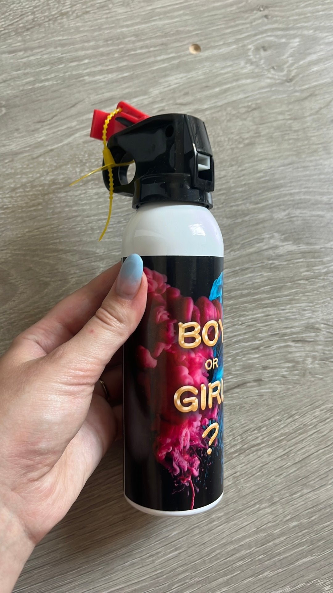 Render reveal spuitbus poppers en bordjes, Ophalen, Zo goed als nieuw, Versiering, Geboorte of Huwelijk