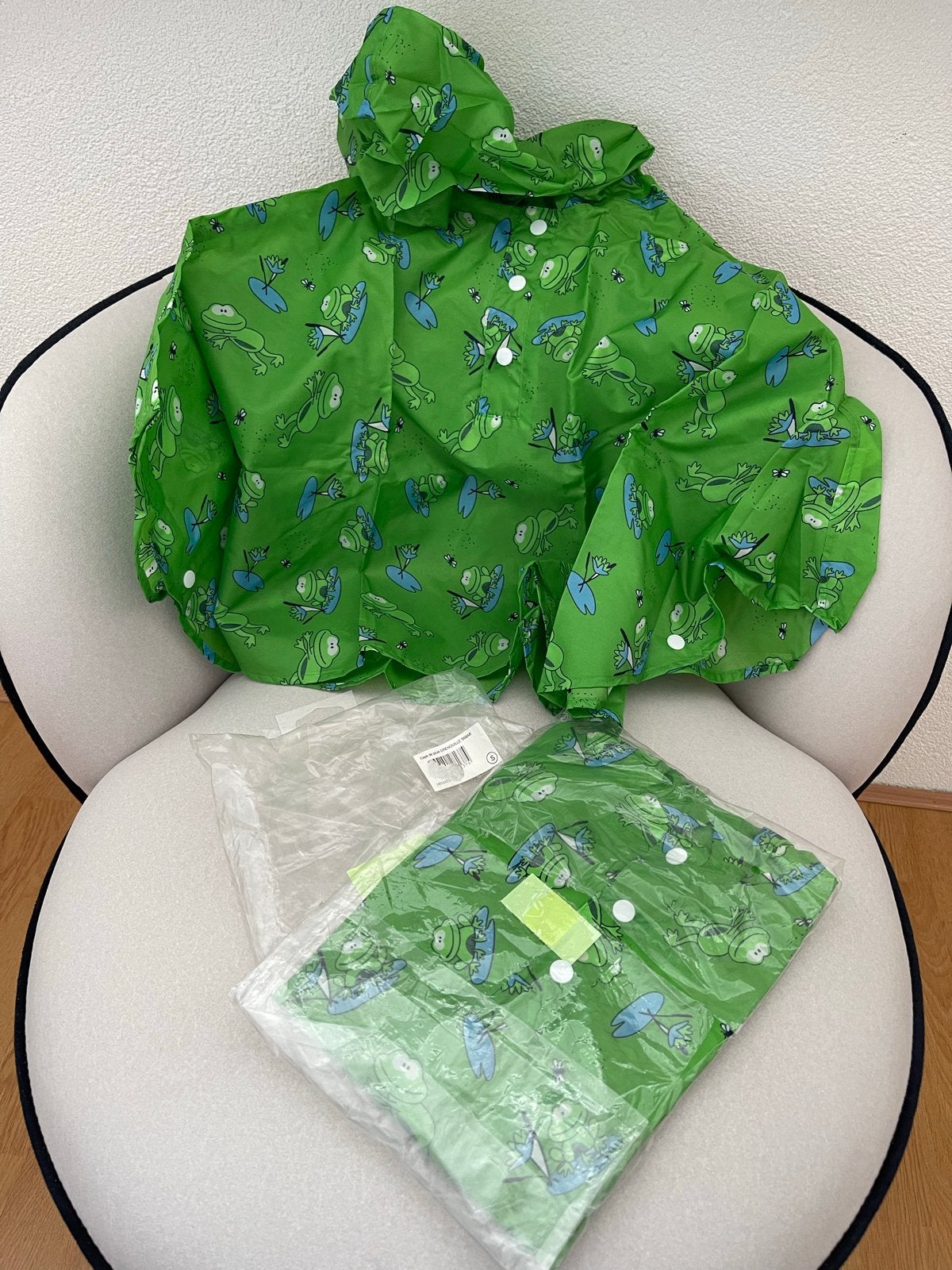 Twee nieuwe regenponcho's met kikkerprint voor kinderen, Ophalen of Verzenden, Nieuw, Jongen of Meisje