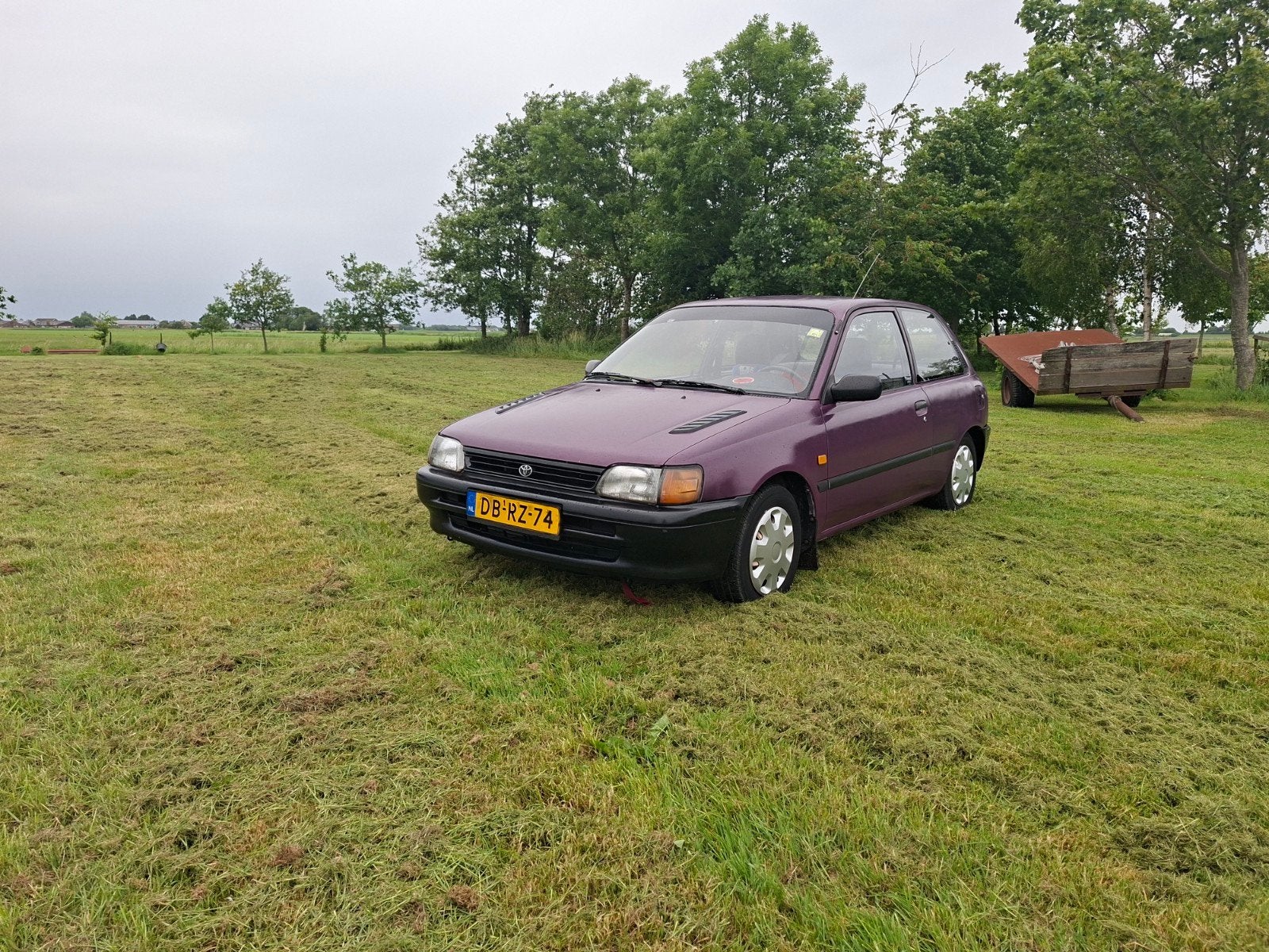 Toyota Starlet 1.3 1991 (2jr APK), Auto's, Stof, 74 pk, Starlet, Origineel Nederlands