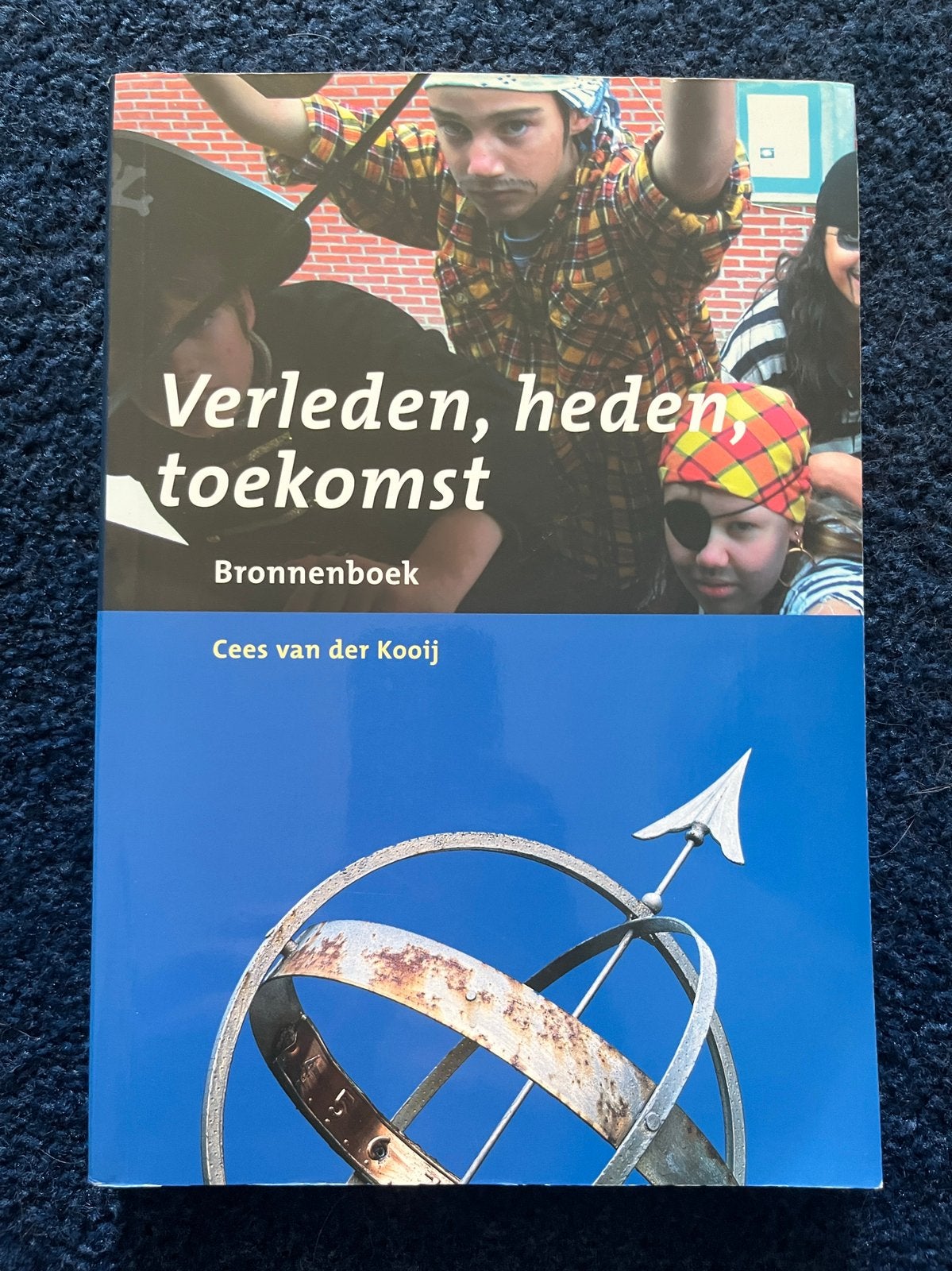 C. van der Kooij - Bronnenboek, Ophalen of Verzenden, Zo goed als nieuw, C. van der Kooij