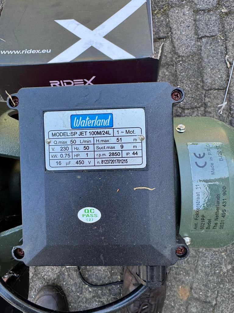 Waterland Hydrofoorpomp SP JET 100M/24L, Tuin en Terras, Ophalen, Gebruikt, Elektrisch, Hydrofoorpomp