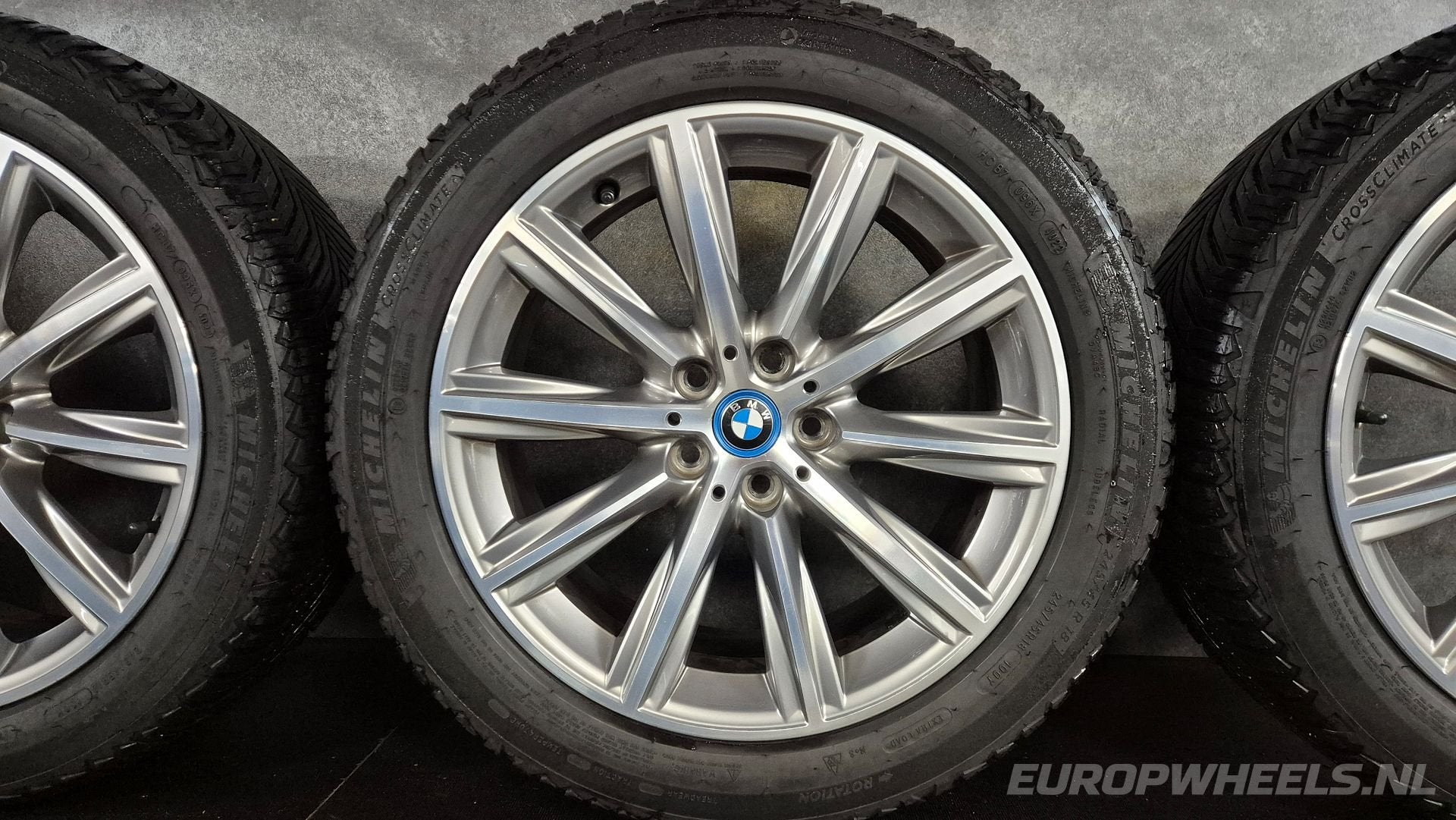 18 inch BMW velgen 5 Serie G30 G31 684 G26 winterbanden